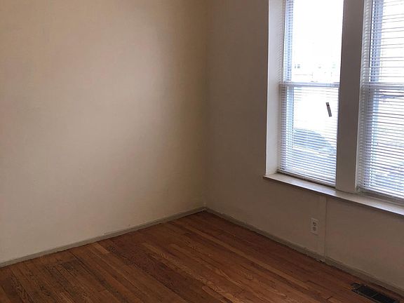 5th image of 6341 S Homan Ave