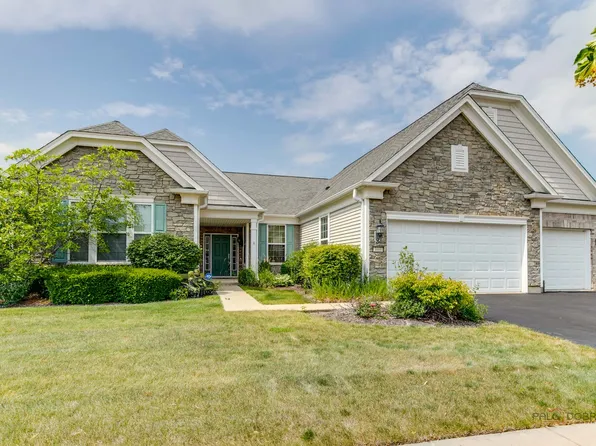 3660 Melody St, Mundelein, IL 60060