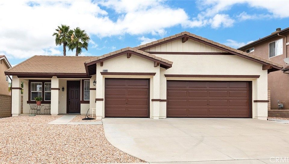 1st image of 40889 Robards Way