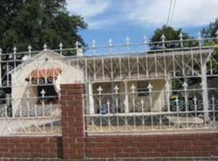 1215 E Main St, Stockton, CA 95205
