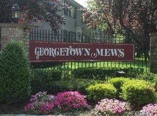 69-01 150th St #324B, Flushing, NY 11367