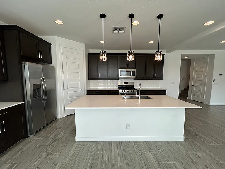 2345 E Castanets Dr — Photo 12