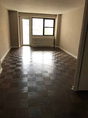 Rented by UES Management | media 3