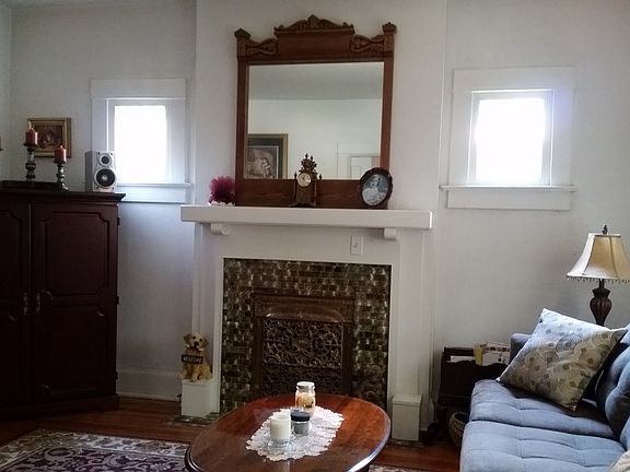 5th image of 3846 N Lowell Blvd
