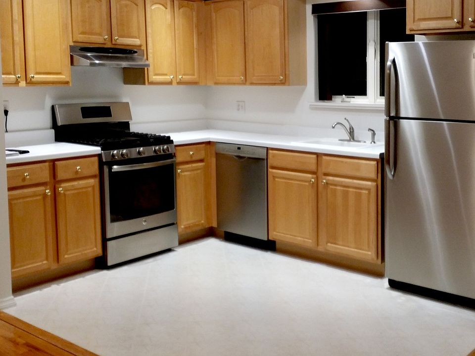 1st image of 7009 10th Ave #2
