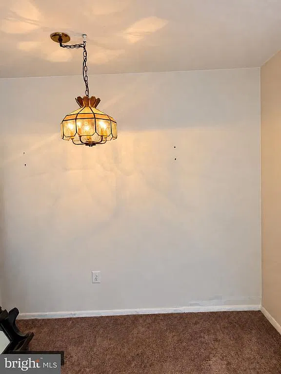1 bed, 1.0 bath, 700 sqft, $1,200 — Photo 2