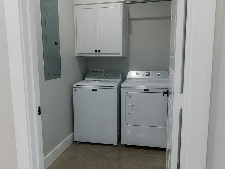 2804 Old Omen Rd — Photo 5