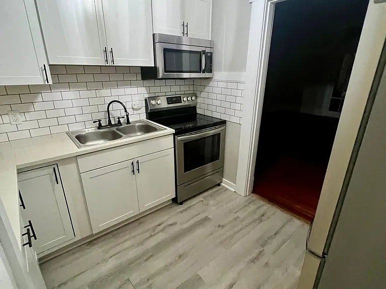 1651A Government St #A — Photo 9
