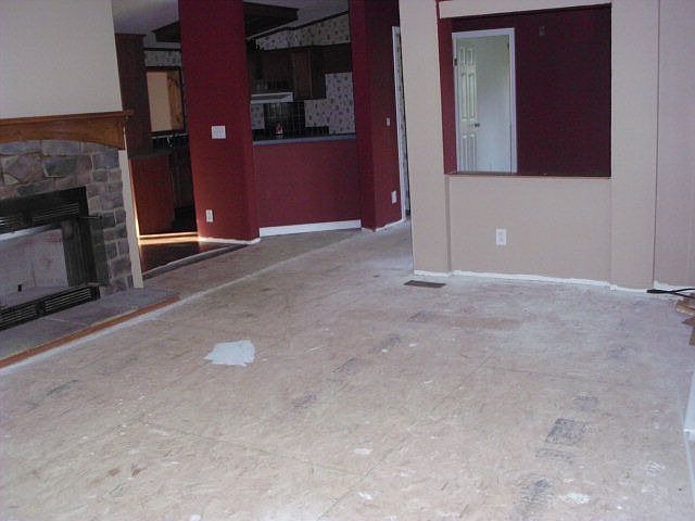 2nd image of 2001 Snakepath Rd