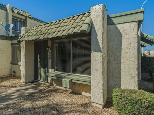 9024 N 51st Ln, Glendale, AZ 85302