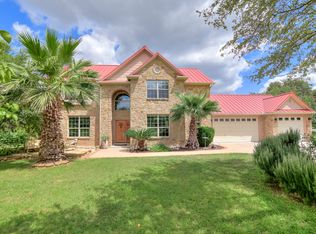200 Kendall Dr, Spicewood, TX 78669