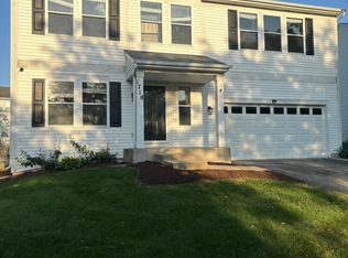 1718 Stonegate Dr, Montgomery, IL 60538