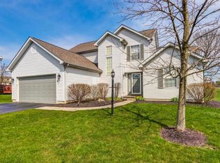210 Stonecroft Ct, Pataskala, OH 43062