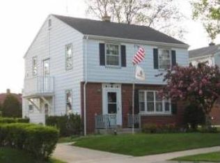3457 N 98th St, Milwaukee, WI 53222