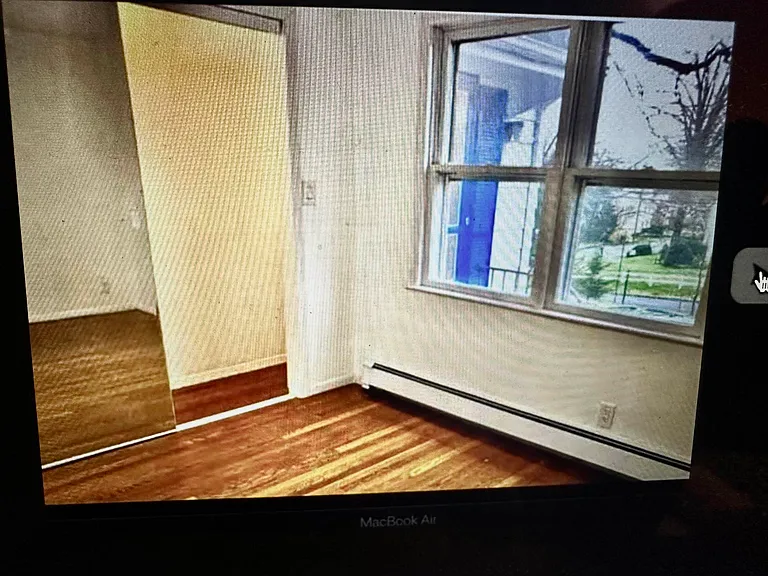 350 Central Ave #HOUSE — Photo 7