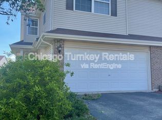 527 N Frieh Dr, Romeoville, IL 60446