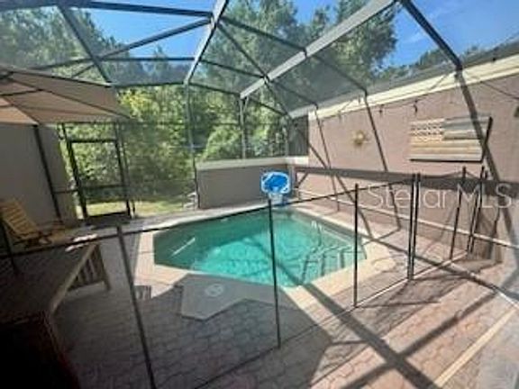 2nd image of 4522 Alberto Cir