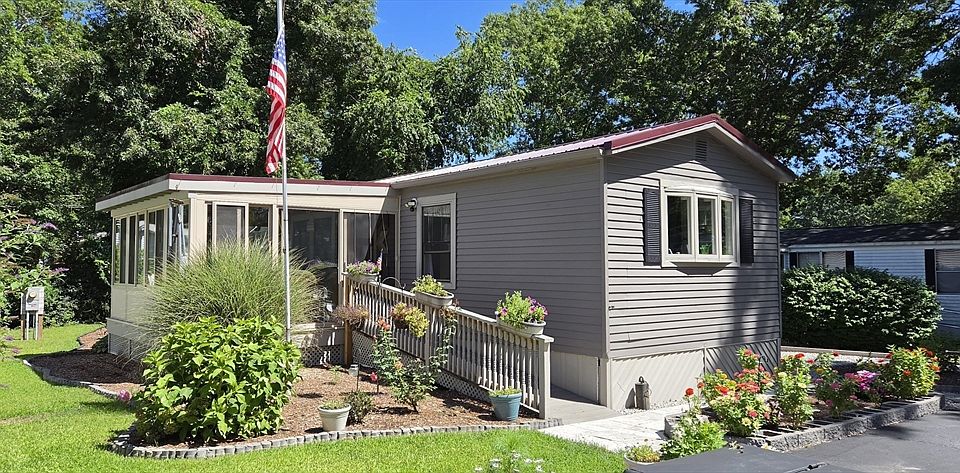 1st image of 126 Doolittle Ln