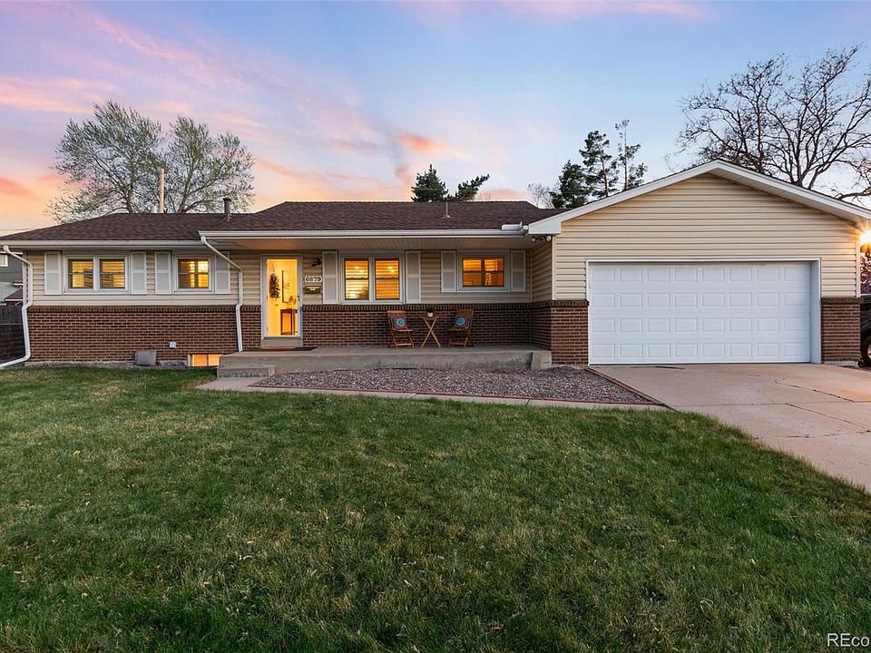 1st image of 6879 S Roslyn Circle