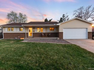 6879 S Roslyn Cir, Centennial, CO 80112
