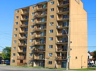 575 University Ave W, Windsor, ON N9A 5R4