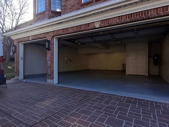 5th image of 11902 S Autumn Ridge Dr