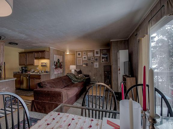 2nd image of 107 Peaks View Ct #323