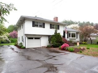 9 Hickory Dr, Windsor, CT 06095