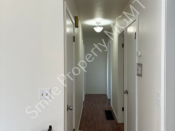 5th image of 1003 NE 175th Ave