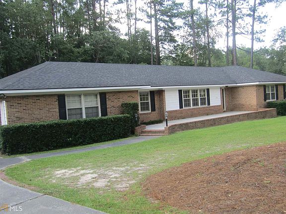 2nd image of 133 Ramblewood Dr