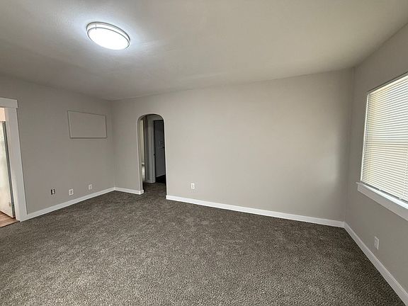 3rd image of 7030 N Market St