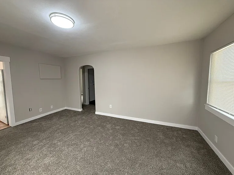 7030 N Market St — Photo 3
