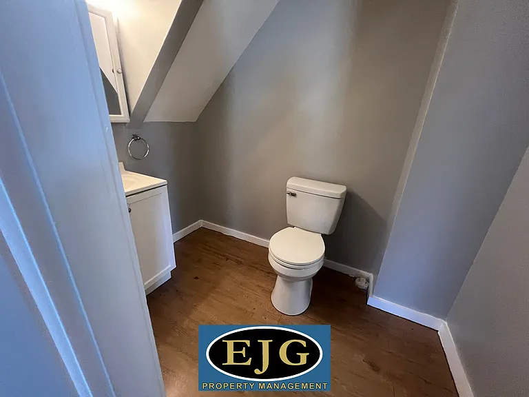 46 Chestnut St #2 — Photo 17