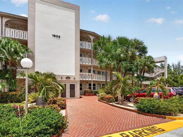 1903 Bermuda Cir APT D2, Pompano Beach, FL 33066