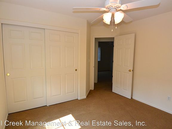 5th image of 4102 E Cambridge Ave