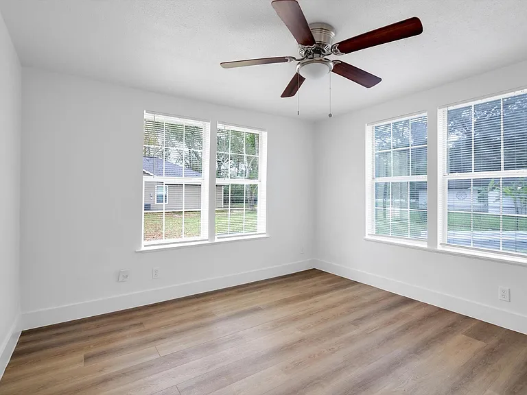 3510 Brooks St — Photo 19