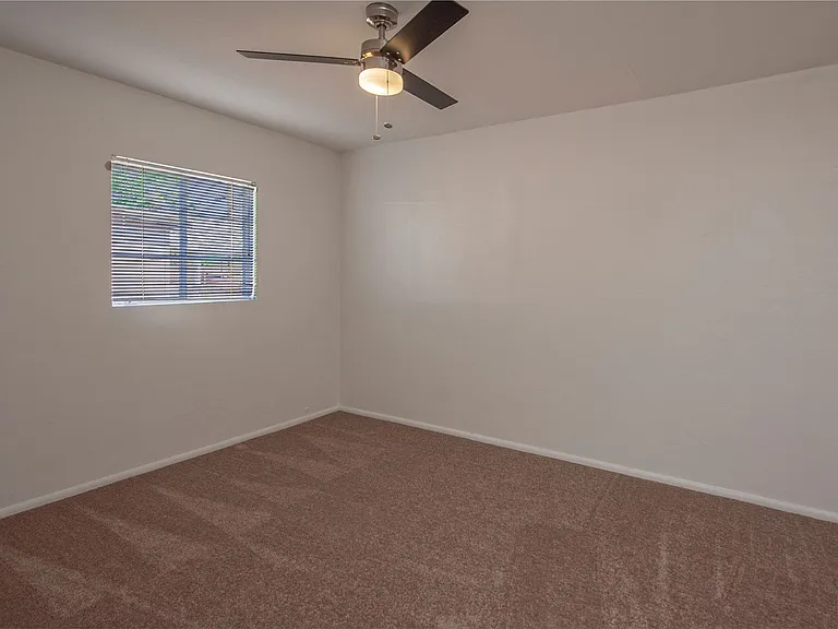 4456 E Campbell Ave — Photo 10