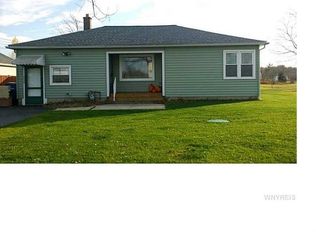 2438 Whitehaven Rd, Grand Island, NY 14072