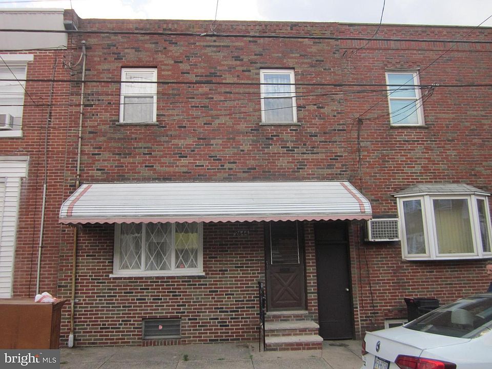 1st image of 2644 E Ann St