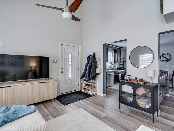 5th image of 20604 Weaver Rd