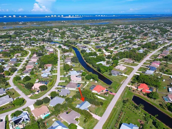 1785 SE Berkshire Blvd, Port Saint Lucie, FL 34952