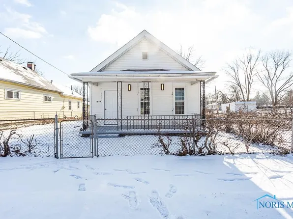 1669 Pinewood Ave, Toledo, OH 43607