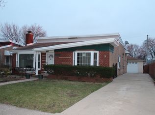 4021 W 106th St, Oak Lawn, IL