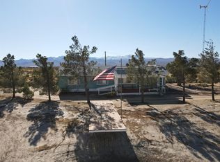 41055 Sommerset Rd, Newberry Springs, CA 92365