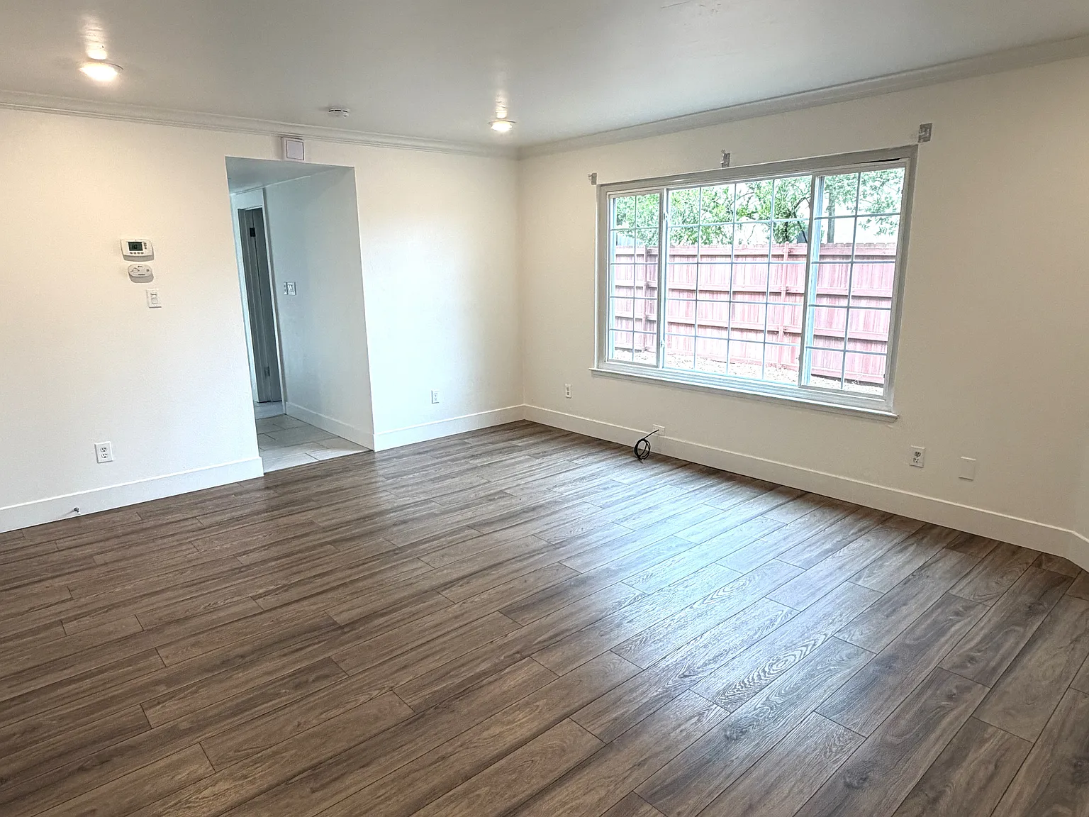 6638 Markley Way — Photo 4