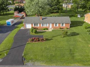 708 W Spring St, Woodstock, VA 22664