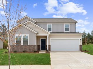 821 Hallman Branch Ln, Lincolnton, NC 28092