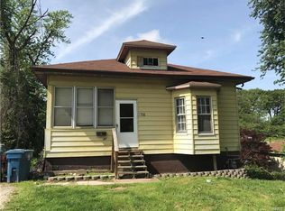 2730 Powhattan St, Alton, IL 62002
