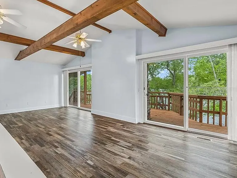 258 Idlewild Dr — Photo 8