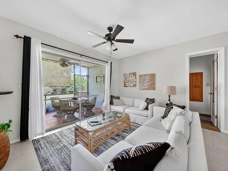 262 SE Monterey Ave — Photo 36